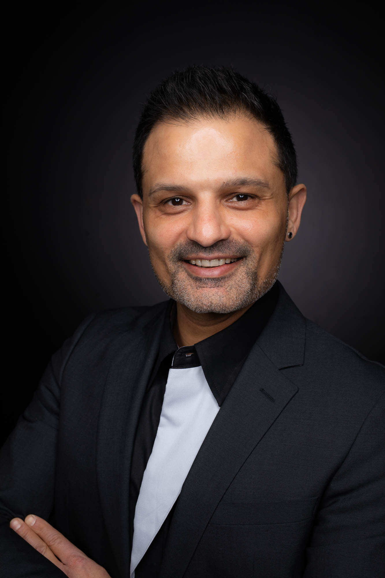 Export x3 Headshot  06150 Dez 01 2019 Headshots 2019  Miro Nicole Nadine 2